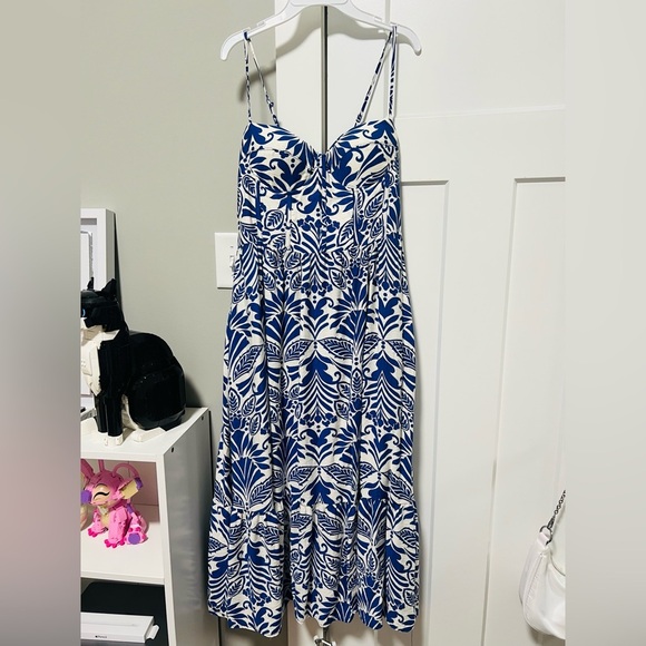 TCEC Dresses & Skirts - TCEC Blue and White Textured Dress